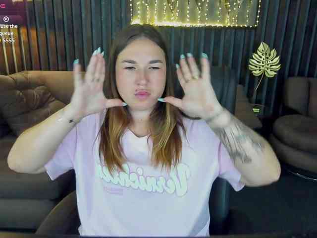 SofiiDarling webcam