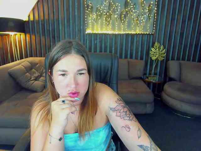 SofiiDarling webcam