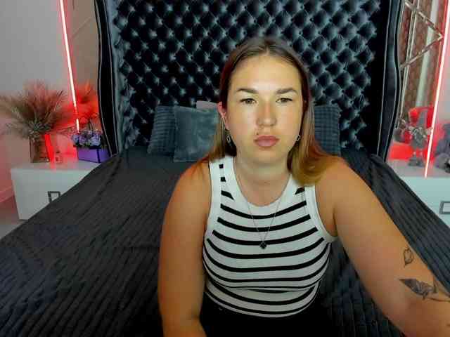 SofiiDarling webcam