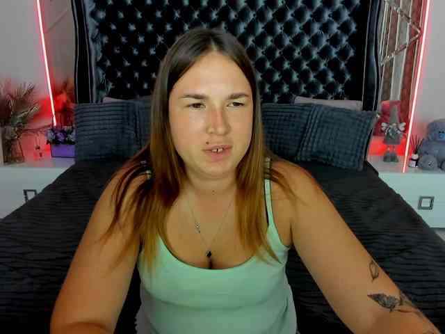 SofiiDarling Live Webcam on BongaCams