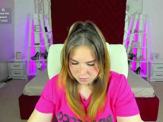 SofiiDarling webcam