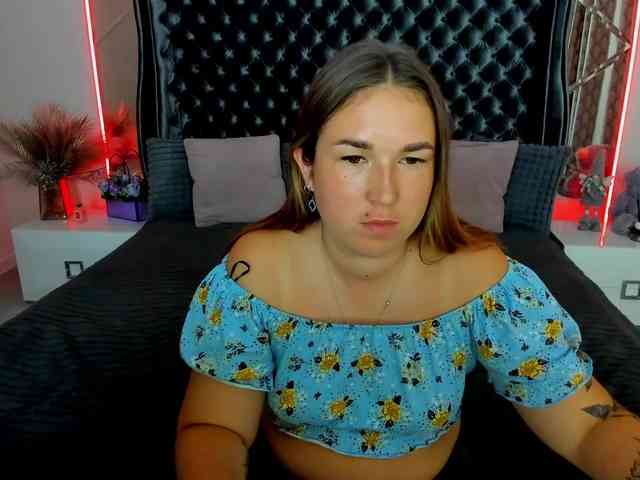 SofiiDarling webcam