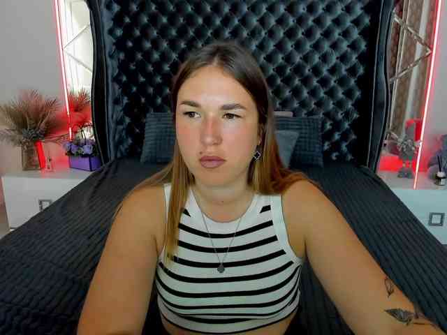 SofiiDarling webcam