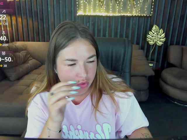 SofiiDarling webcam