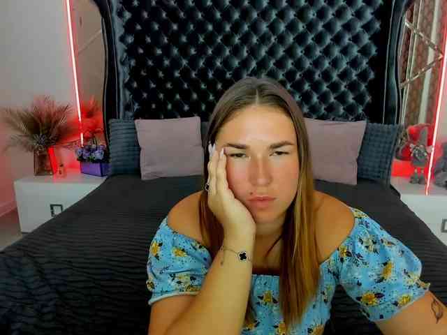 SofiiDarling webcam