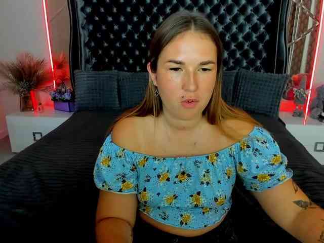 SofiiDarling webcam