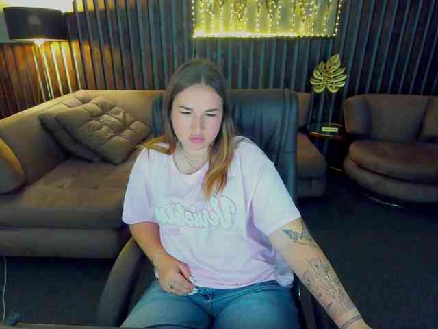 SofiiDarling webcam
