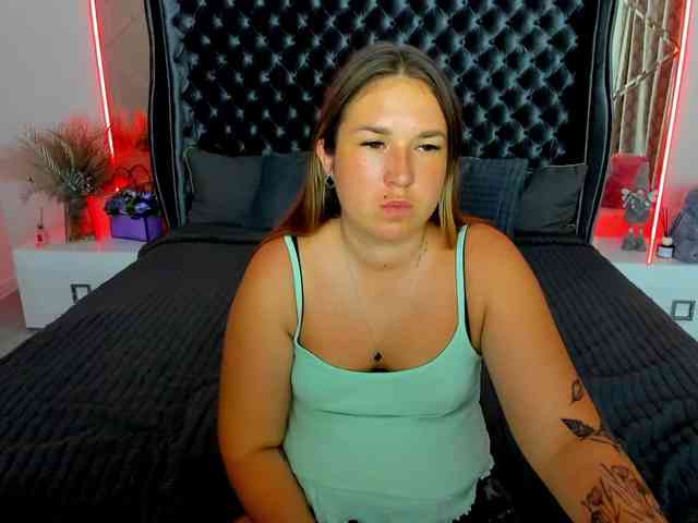 SofiiDarling webcam