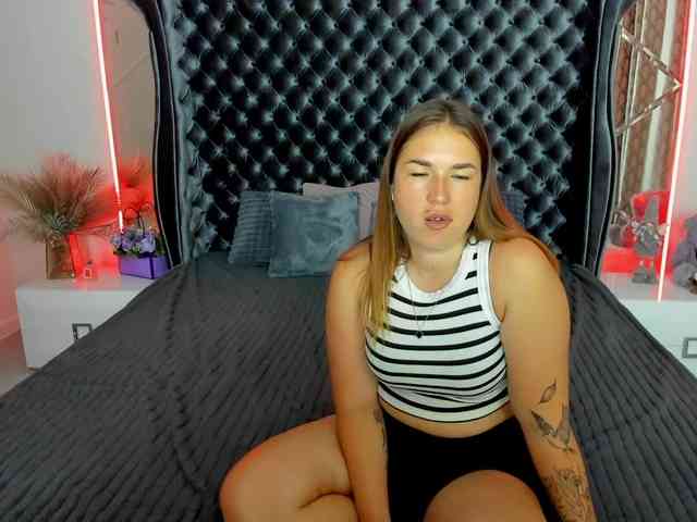 SofiiDarling webcam