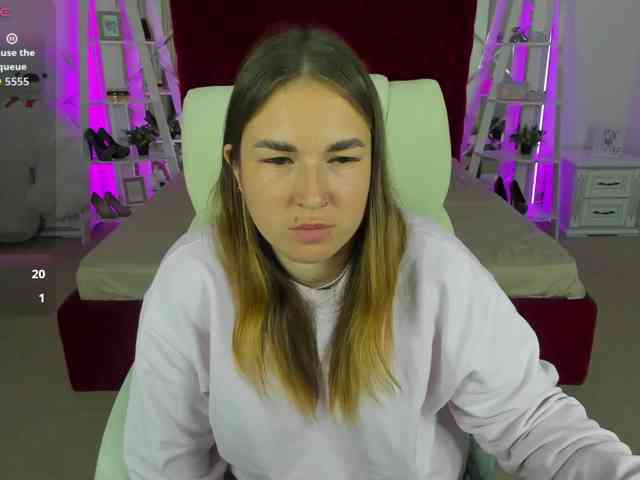 SofiiDarling webcam