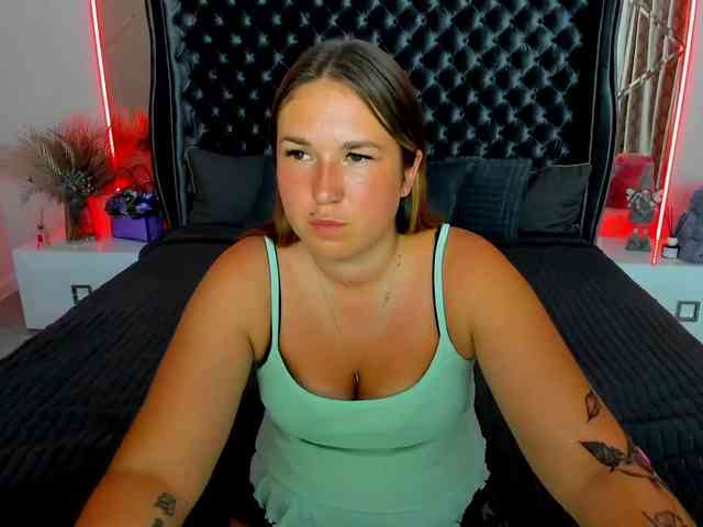 SofiiDarling webcam