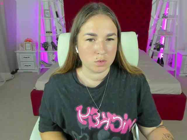 SofiiDarling webcam