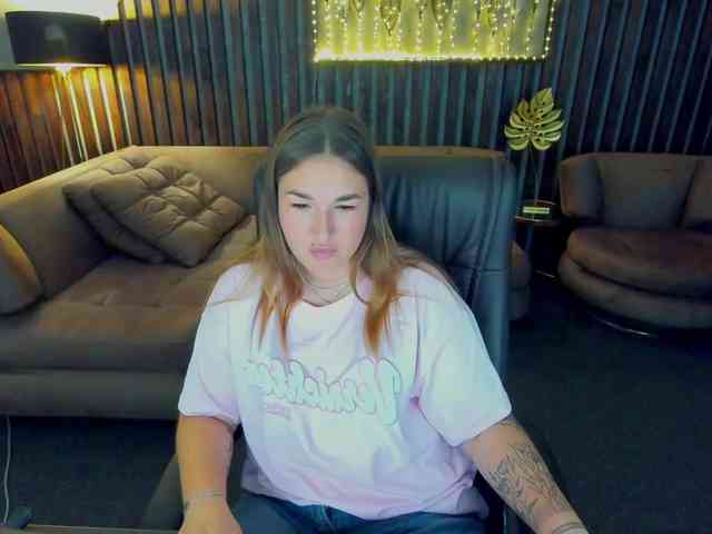SofiiDarling webcam