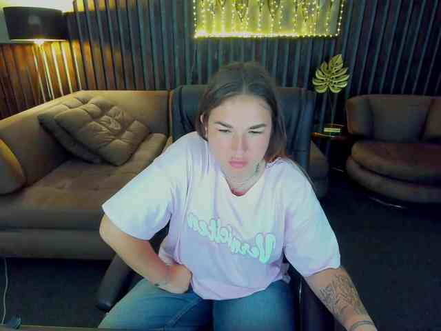 SofiiDarling webcam