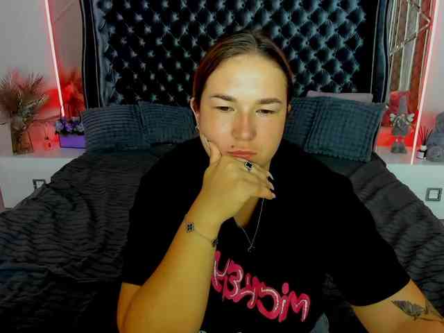 SofiiDarling webcam