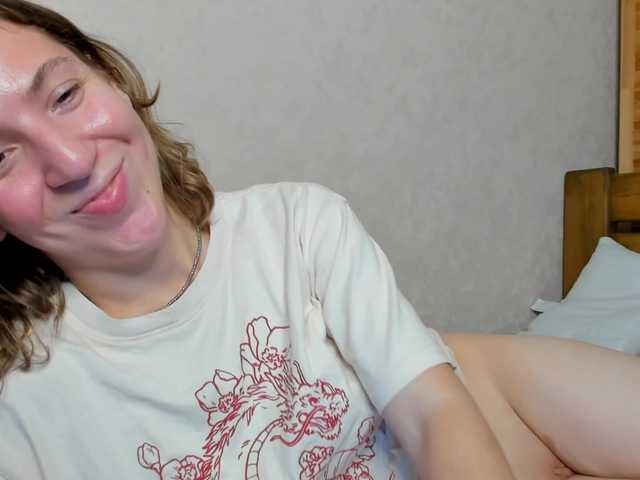 le modèle lostmoon est en webcam porno dans un show sur le site bongacams, il possède les tags suivants: White/Caucasian,Blonde,Shaved
