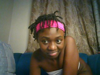 Preetygirl's Live Webcam