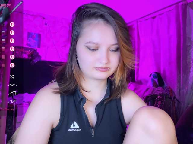 DarkGirl's BongaCams show and profile