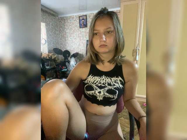 DarkGirl live webcam show