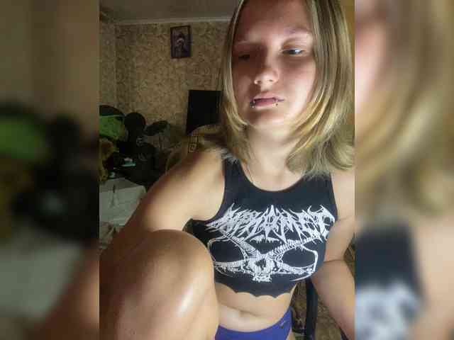 DarkGirl webcam