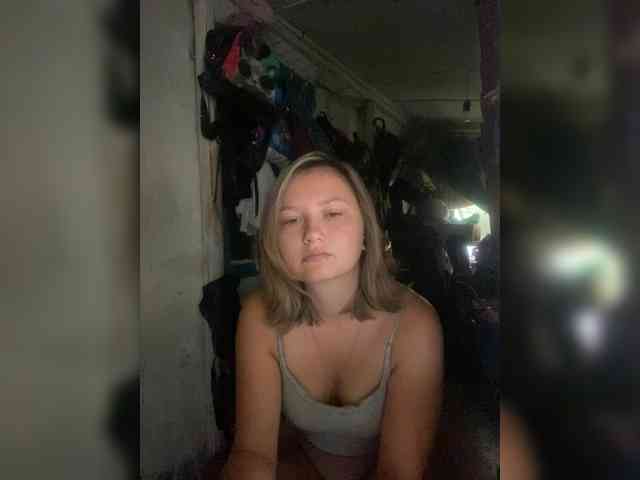 DarkGirl webcam
