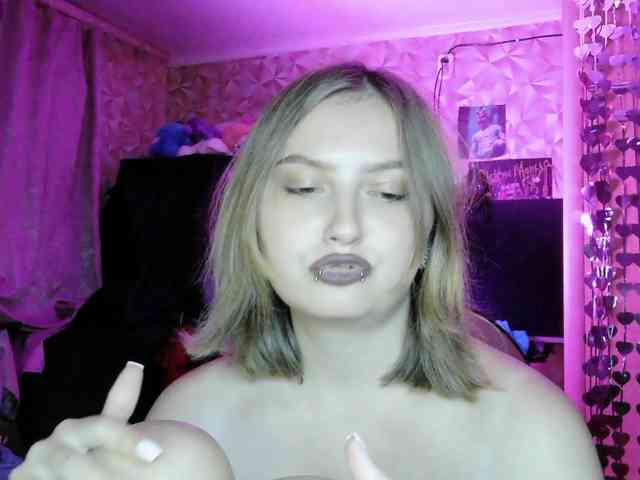 DarkGirl webcam