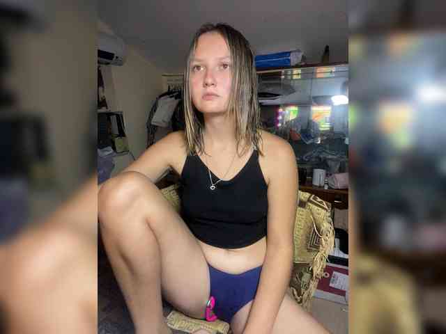 DarkGirl webcam
