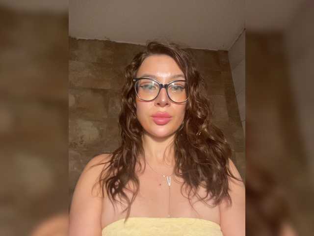 Azilanomi live cam