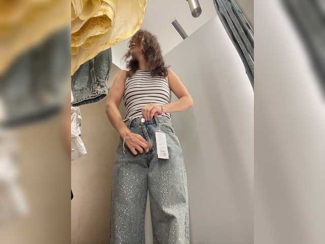 Azilanomi live webcam show