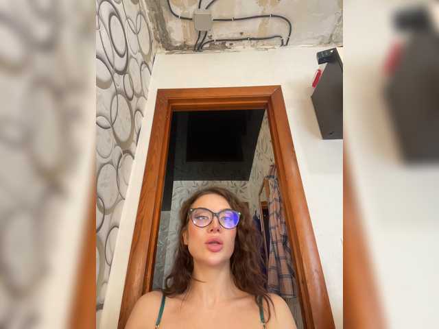 Azilanomi live webcam show