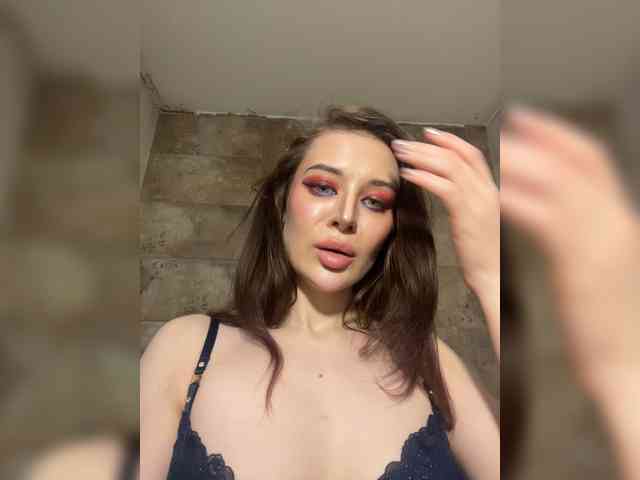 Azilanomi Live Webcam on BongaCams