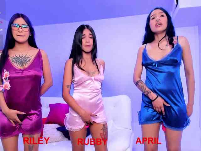 Evil-Giirls webcam