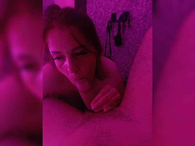 Nadezdaa live cam on BongaCams