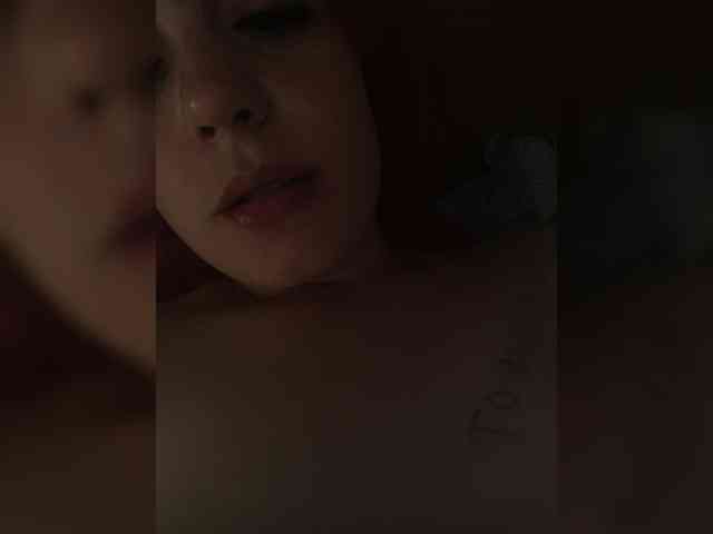 Malvina20_25 webcam