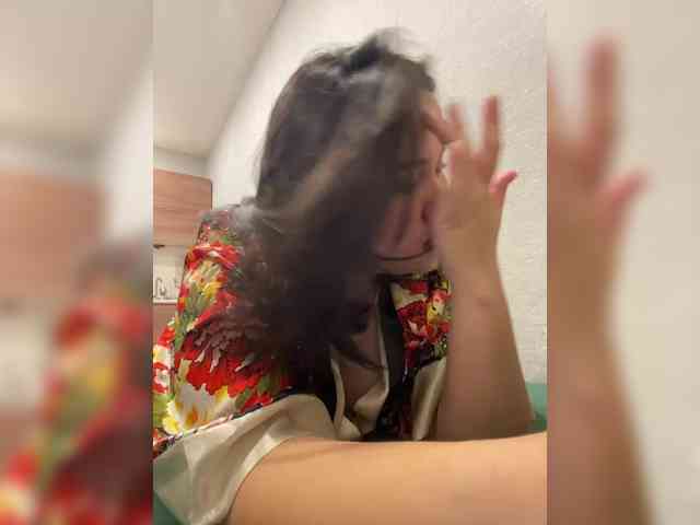 Nosikk's cam show statistics and live stream