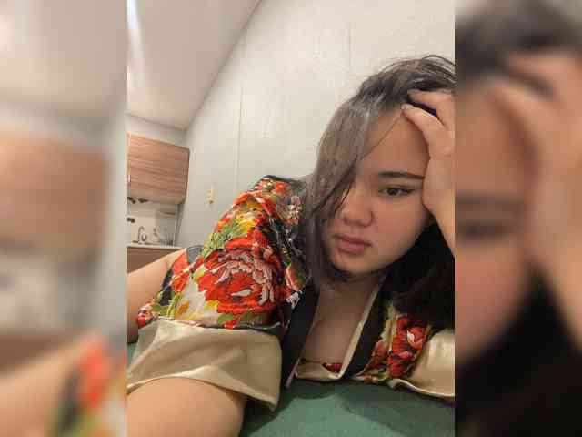 Nosikk's cam show statistics and live stream