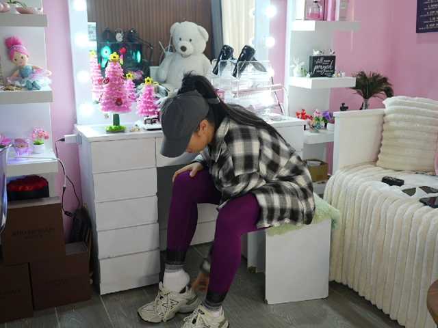 urFilipinaGirl live cam preview