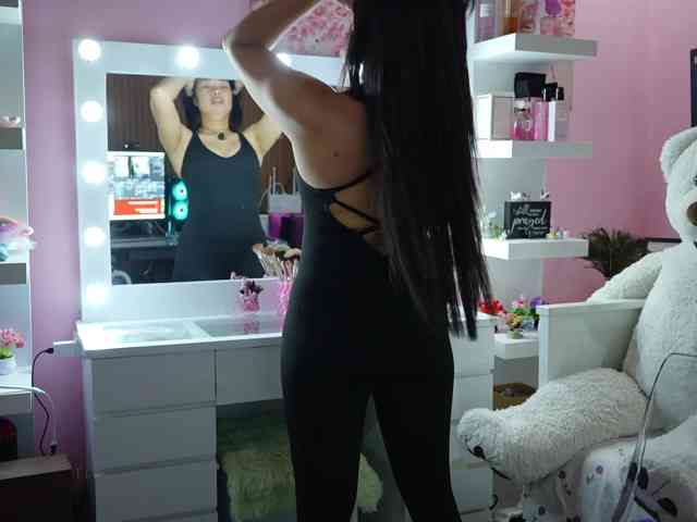 urFilipinaGirl webcam
