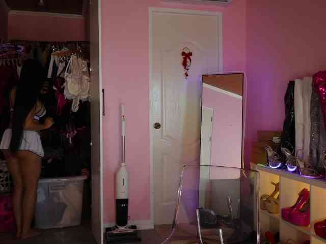 urFilipinaGirl webcam