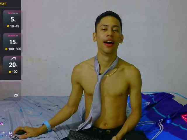 foxhott Live Webcam on BongaCams