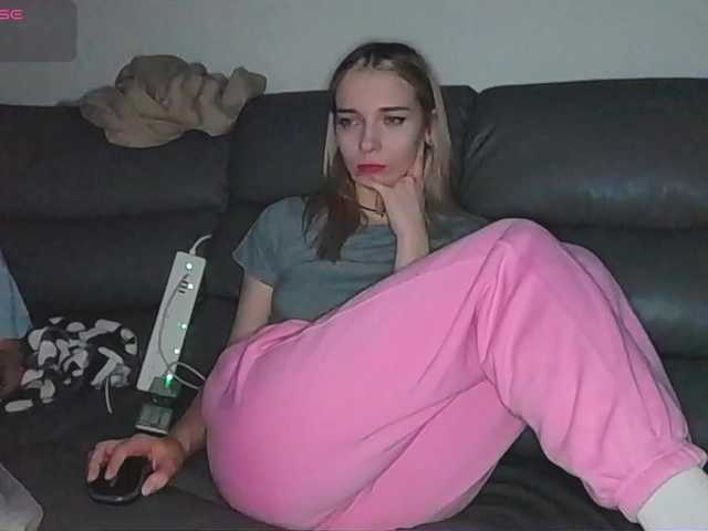 Live трансляция Almondmilka - slutnetki.online