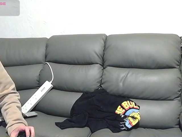Almondmilka live cam on BongaCams