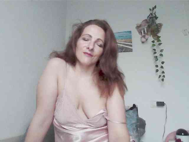 MilfiViviana webcam