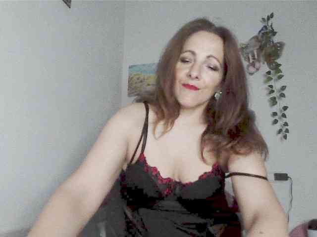 MilfiViviana Live Webcam on BongaCams