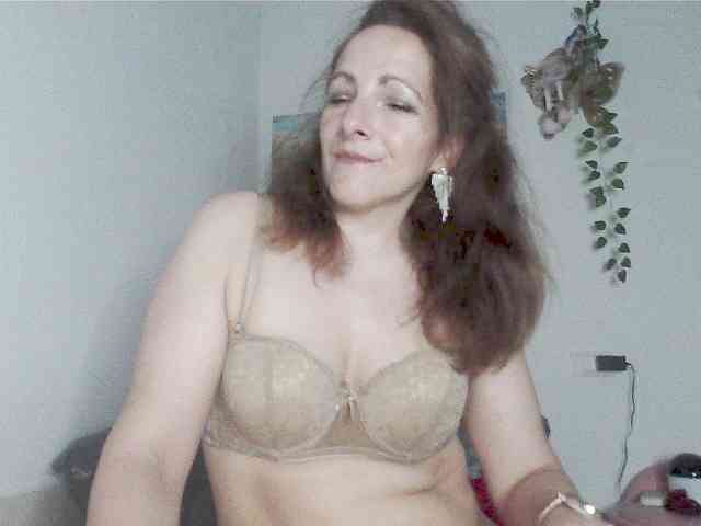 MilfiViviana webcam
