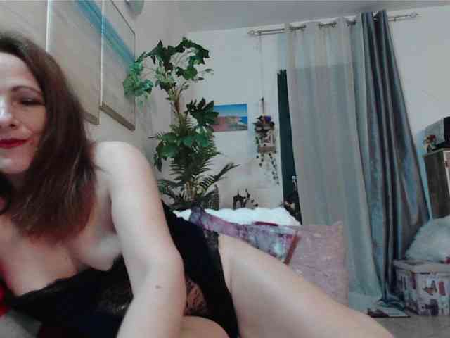 MilfiViviana webcam