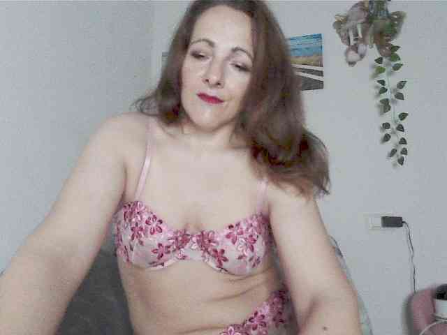 MilfiViviana webcam
