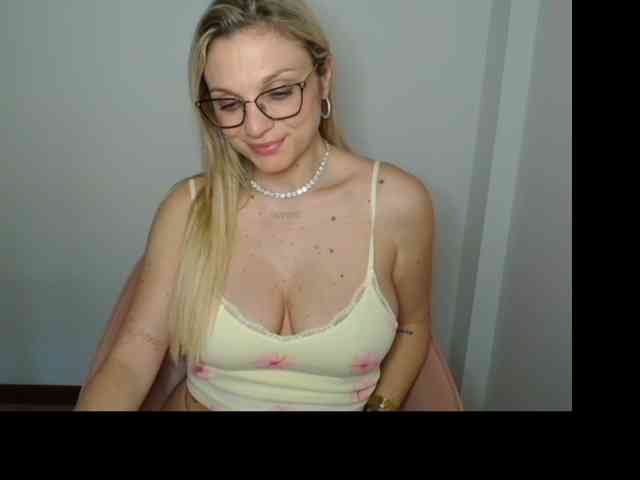 HotDorra webcam