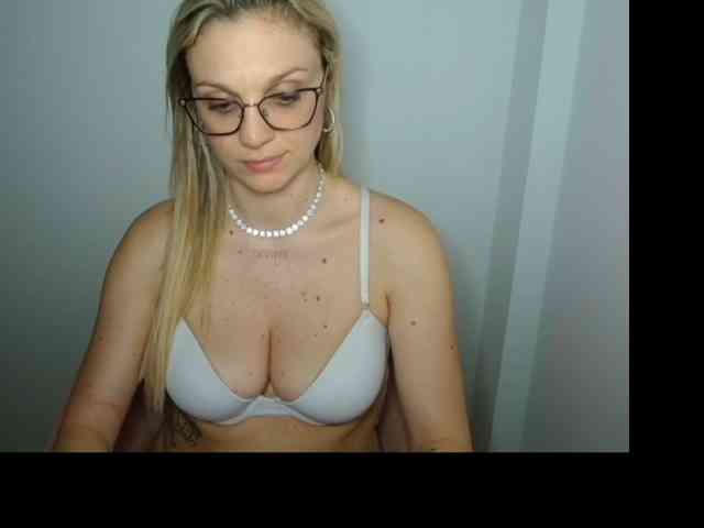 HotDorra webcam