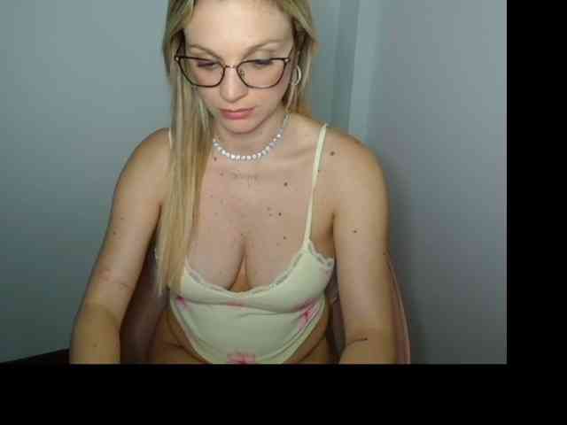 HotDorra webcam